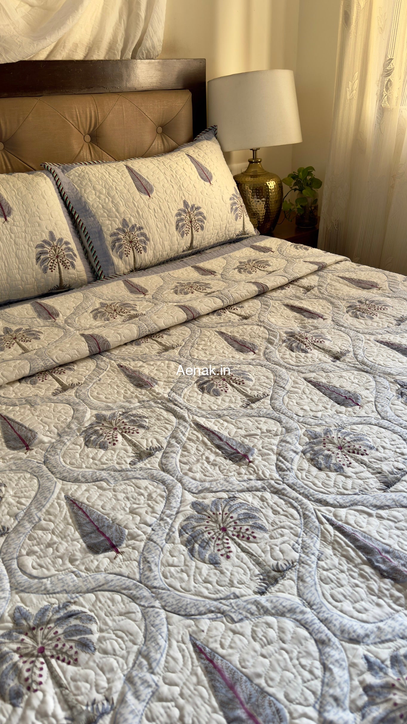 Blue Palm Jaal Handblock Reversible Quilted Bedcover Set