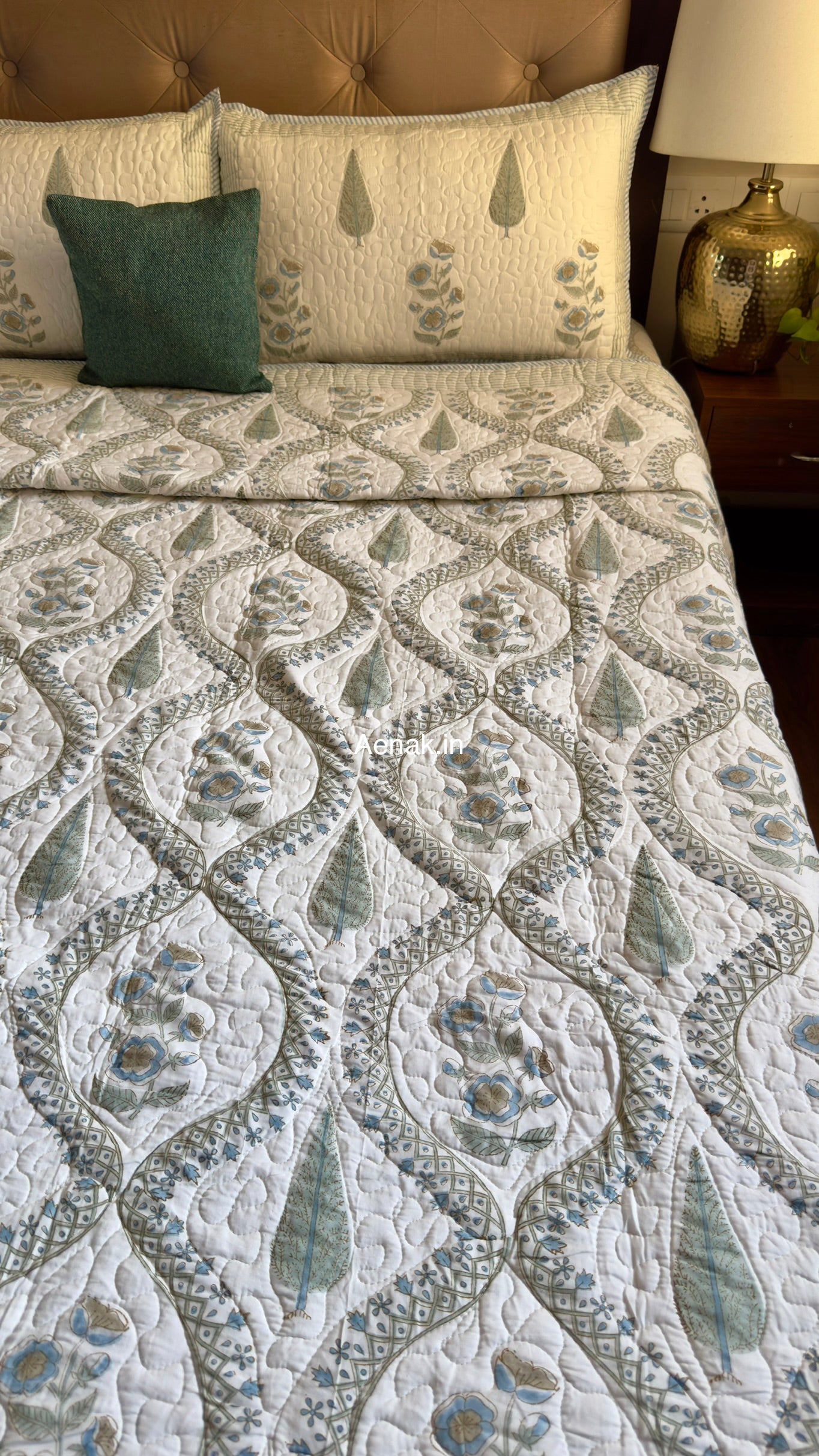 Blue Periwinkle Jaal Handblock Reversible Quilted Bedcover Set
