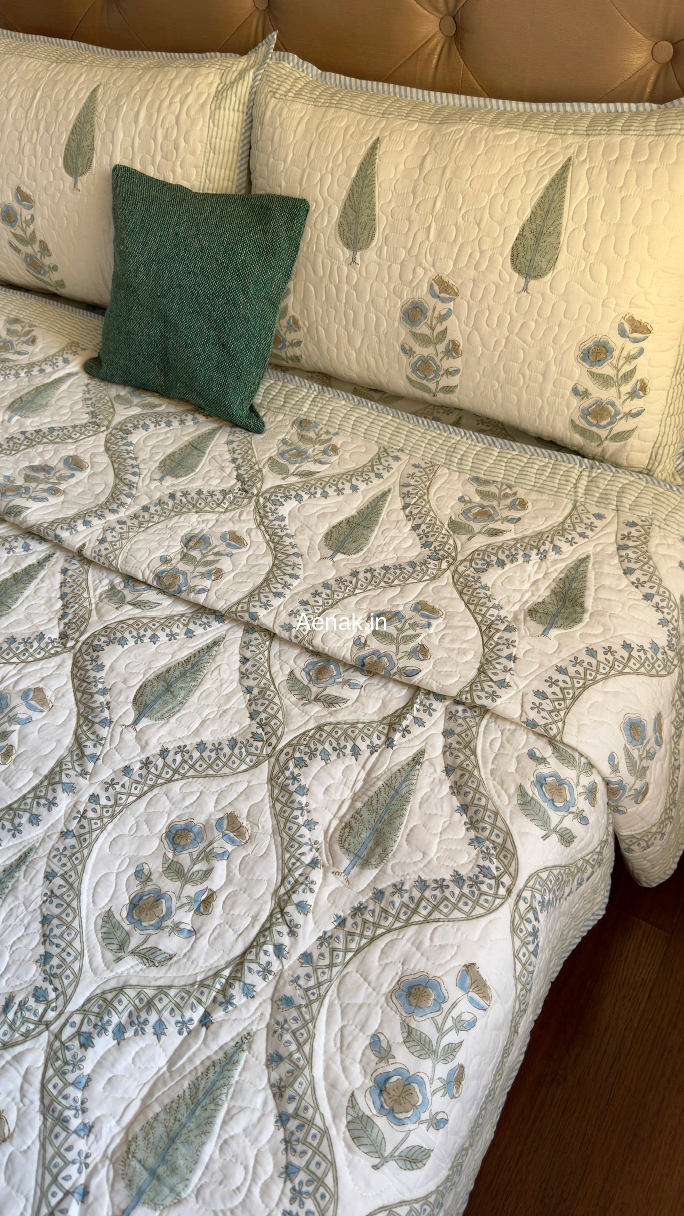 Blue Periwinkle Jaal Handblock Reversible Quilted Bedcover Set