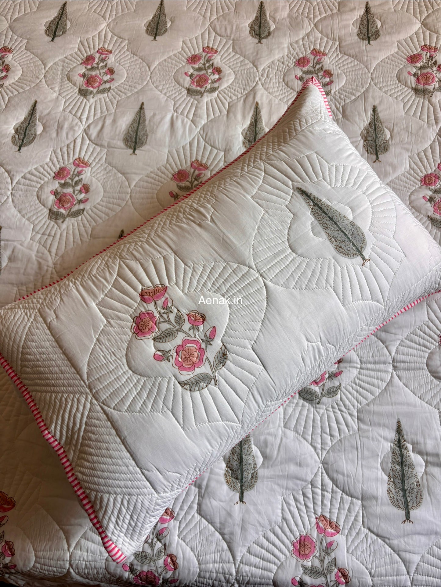 Pink Periwinkle Cypress Embossed Quilted Handblock Bedcover Set