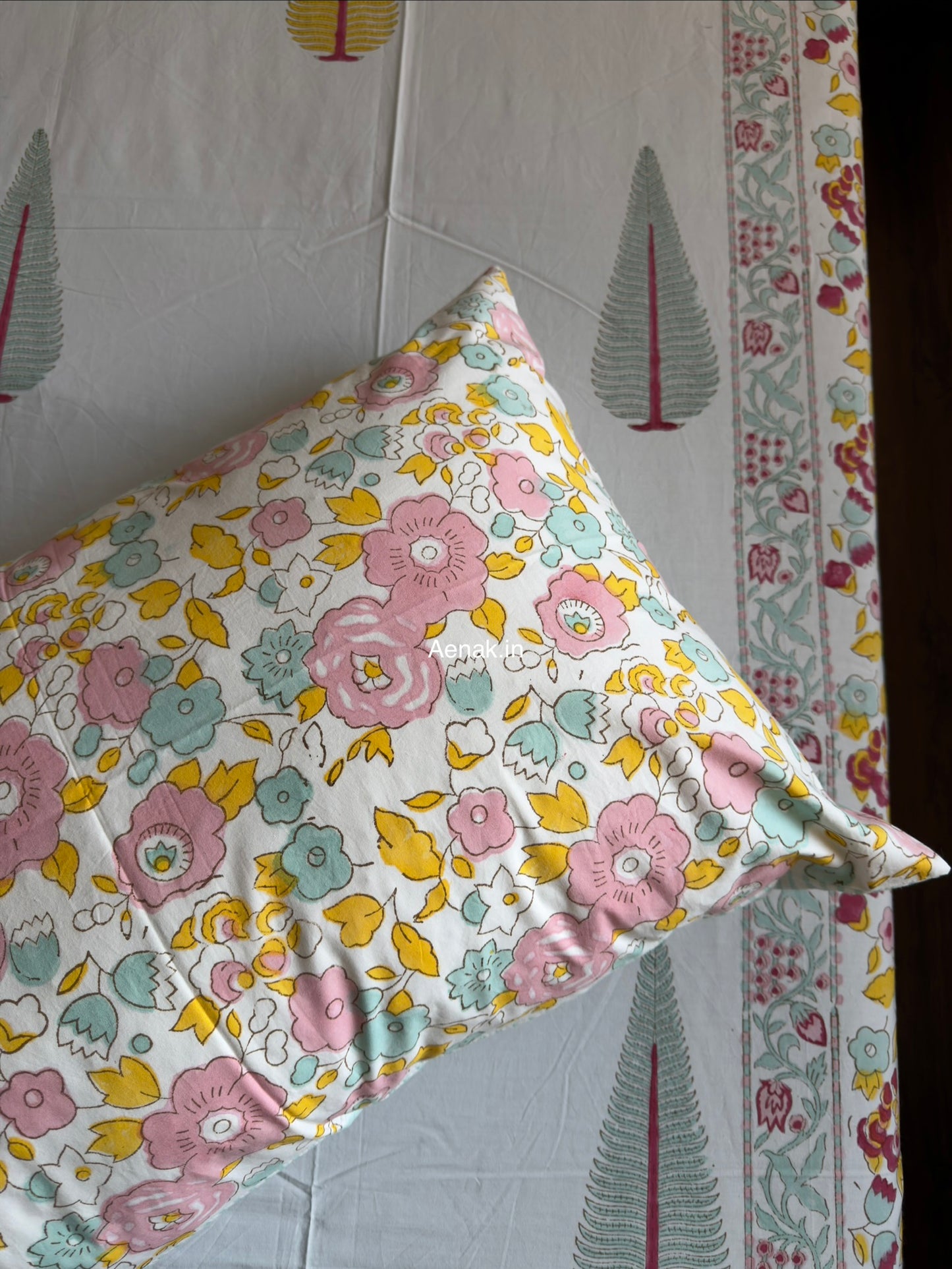 Yellow Green Cypress Handblock Premium Cotton Bedsheet Set