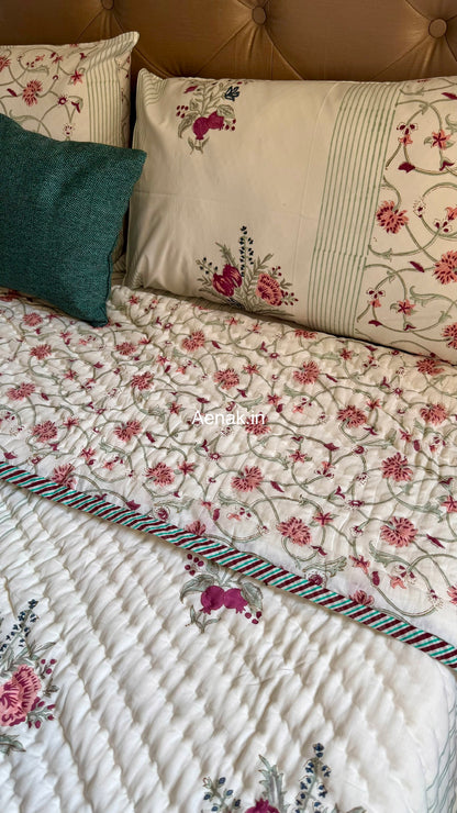Kashmiri Boota Handblock Reversible Mulmul Cotton Quilt