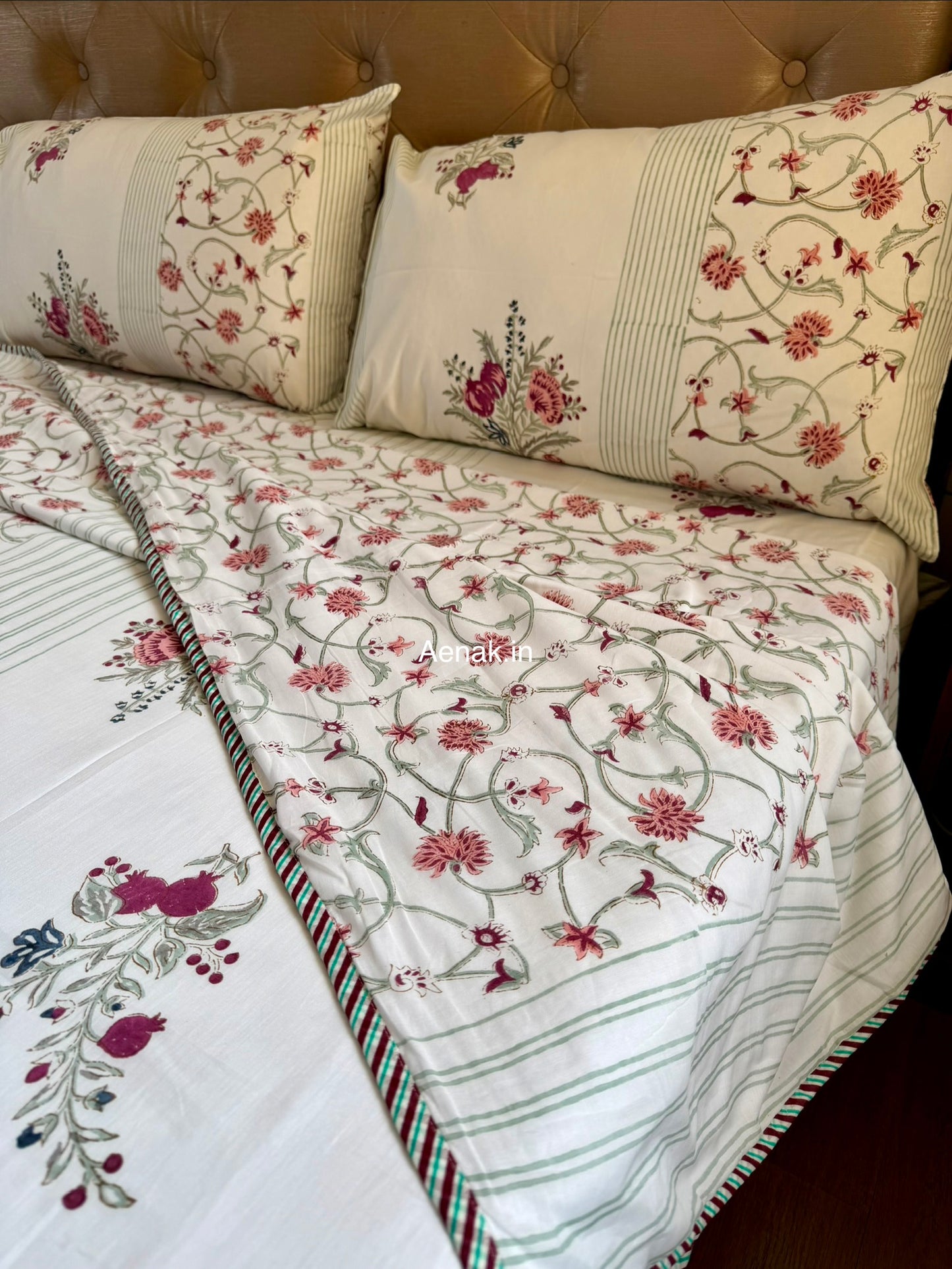 Kashmiri Boota Handblock Mulmul Cotton Reversible Dohar