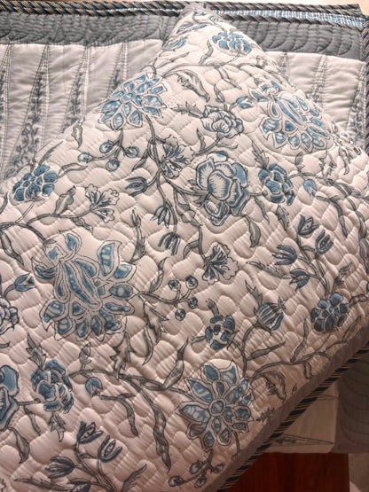 Blue Floral Jaal Handblock Printed Reversible Quilted Cotton Bedcover Set-106x108