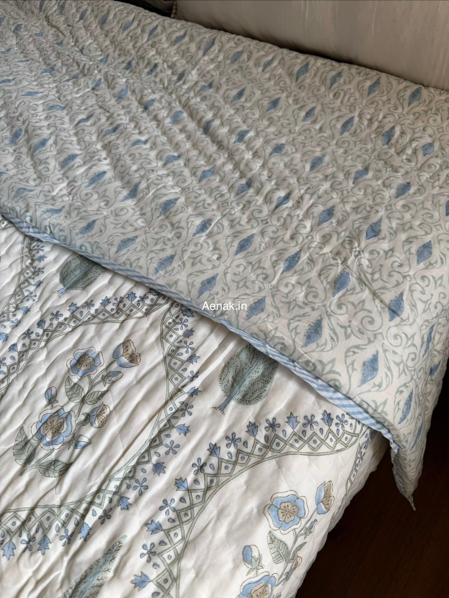 Blue Periwinkle Jaal Handblock Reversible Mulmul Cotton Quilt