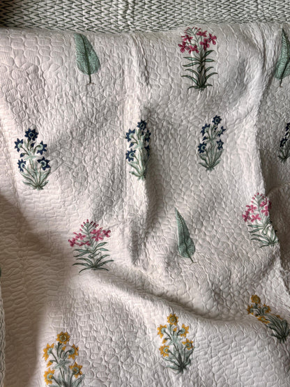 Madhumati Handblock Printed Reversible Quilted Cotton Bedcover Set-106x108