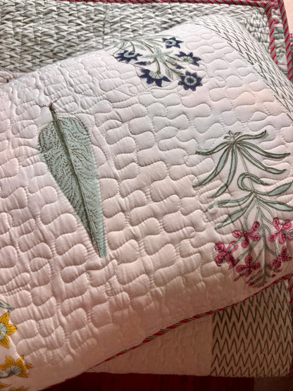 Madhumati Handblock Printed Reversible Quilted Cotton Bedcover Set-106x108