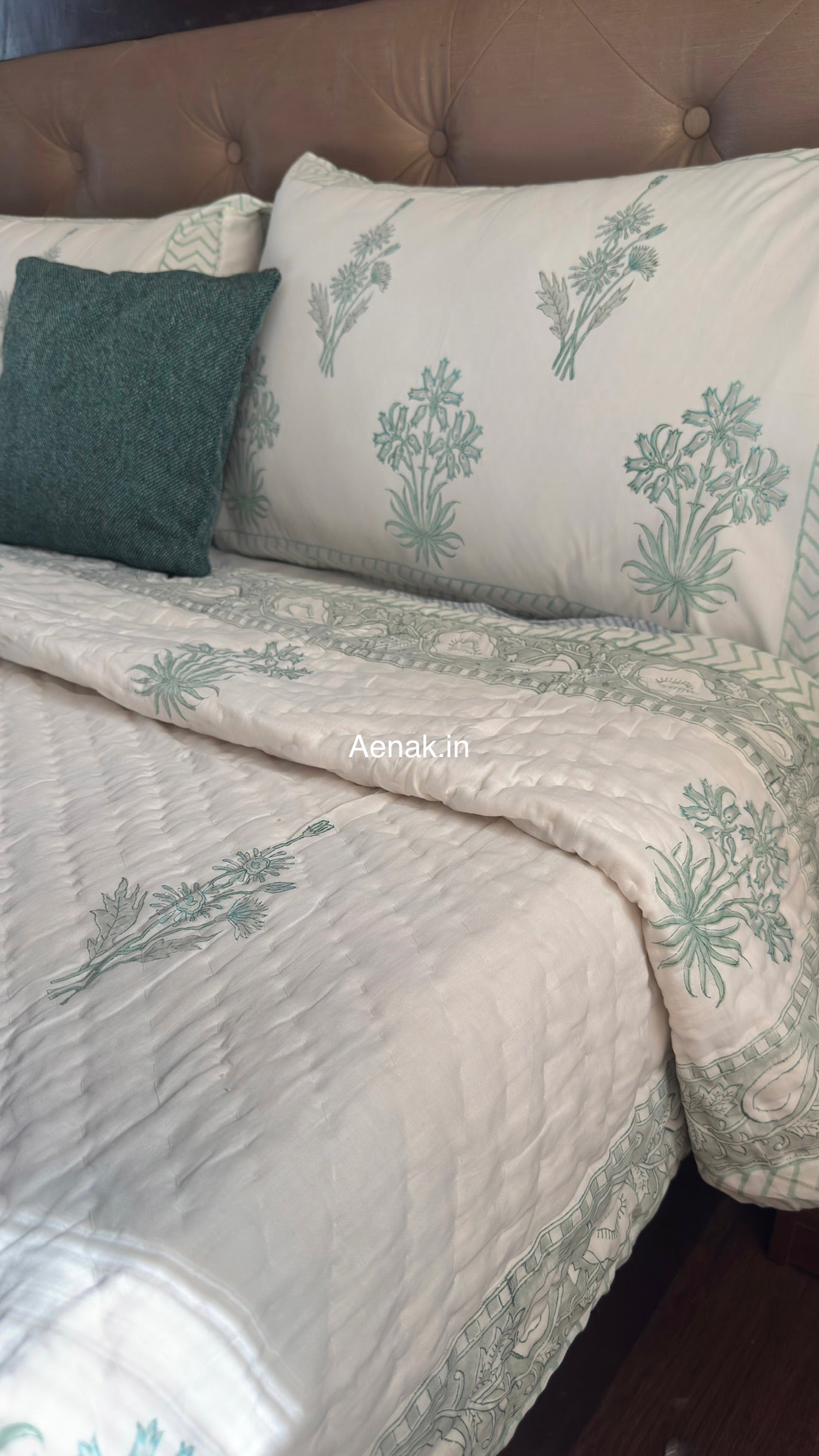 Sea Green Blossom Handblock Reversible Mulmul Cotton Quilt