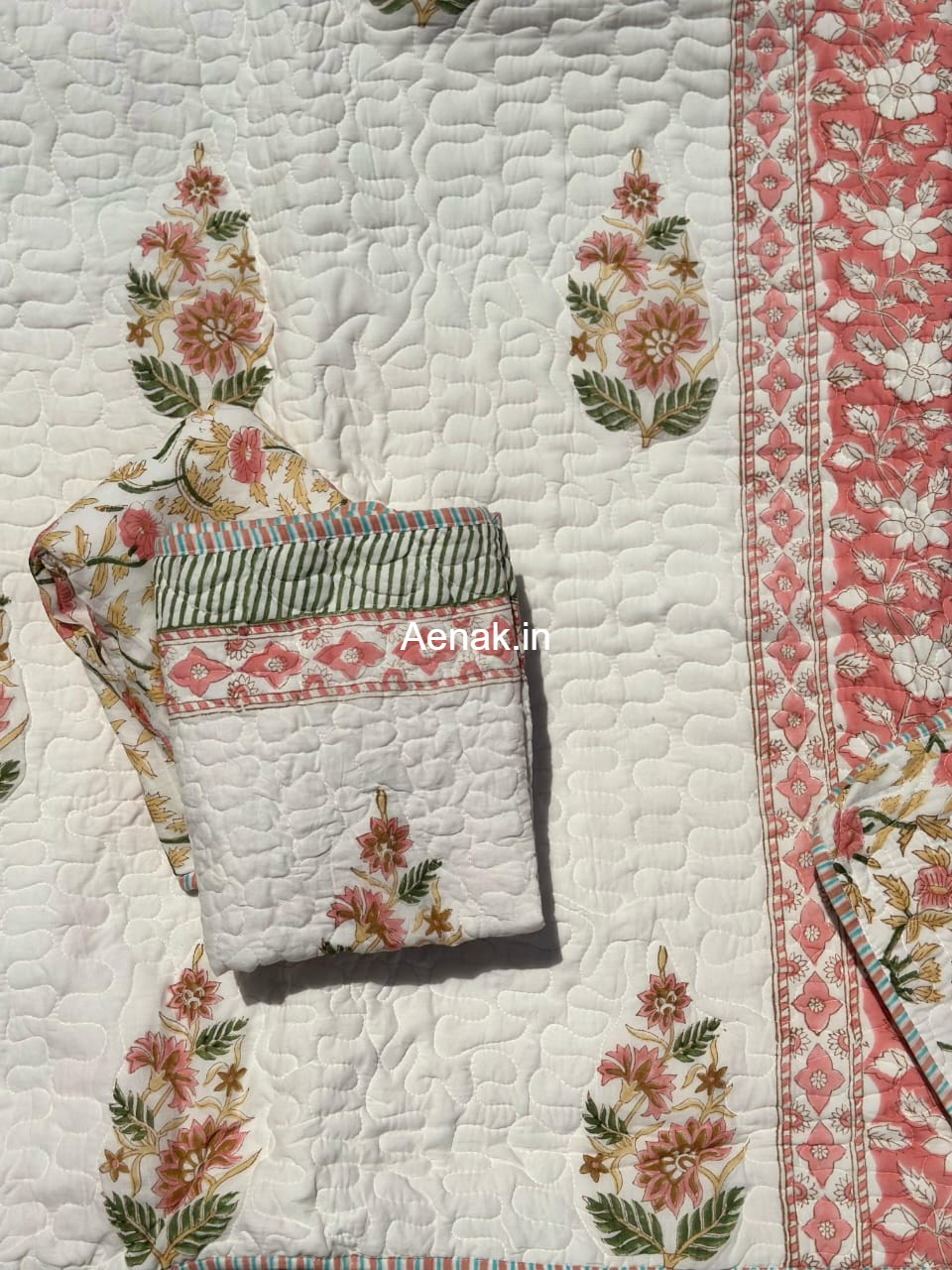 Peach Phool Boota Handblock Reversible Quilted Bedcover Set