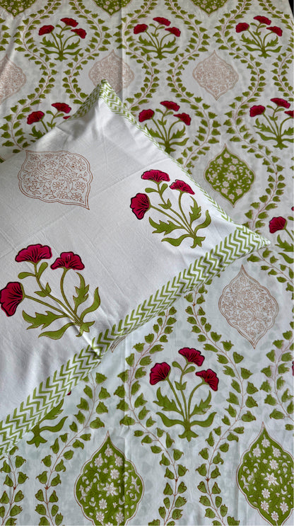 Aenak organic percale cotton bedsheet in green and red handblock print