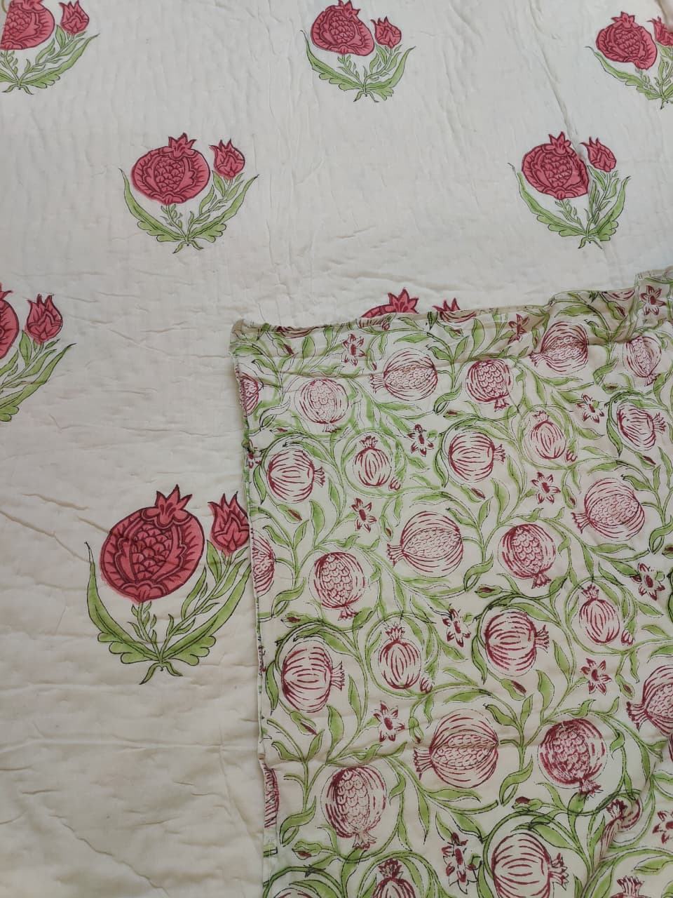 Red Anaar Baag Handblock Reversible Mulmul Cotton Quilt