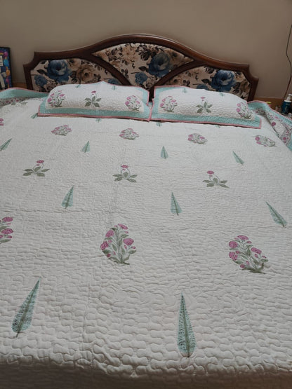 Light Magenta Floral Handblock Printed Reversible Quilted Bedcover 105x108