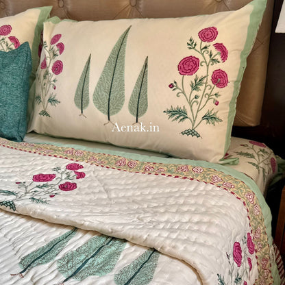 Magenta Floral Garden Handblock Reversible Mulmul Cotton Quilt (Ivory Base)