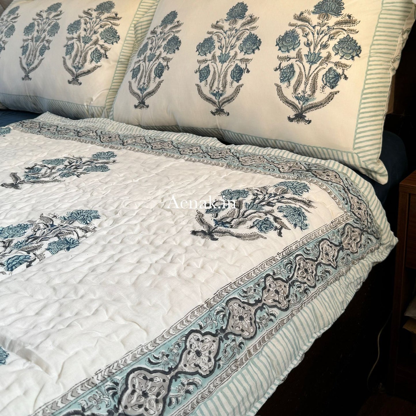 Teal Blue Dahlia Handblock Reversible Mulmul Cotton Quilt