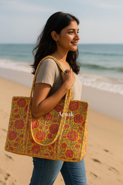 Peach Sunflower Quilted Cotton Zipper Travel Bag