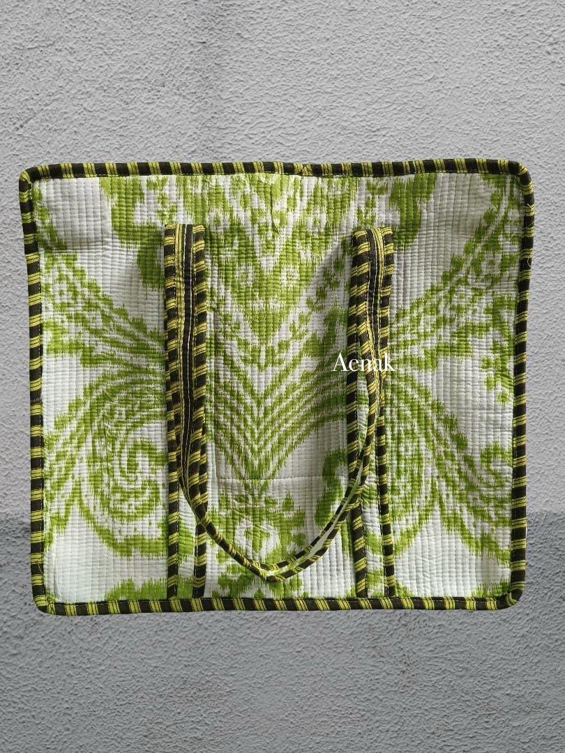 Green Quilted Cotton Zipper Travel Bag