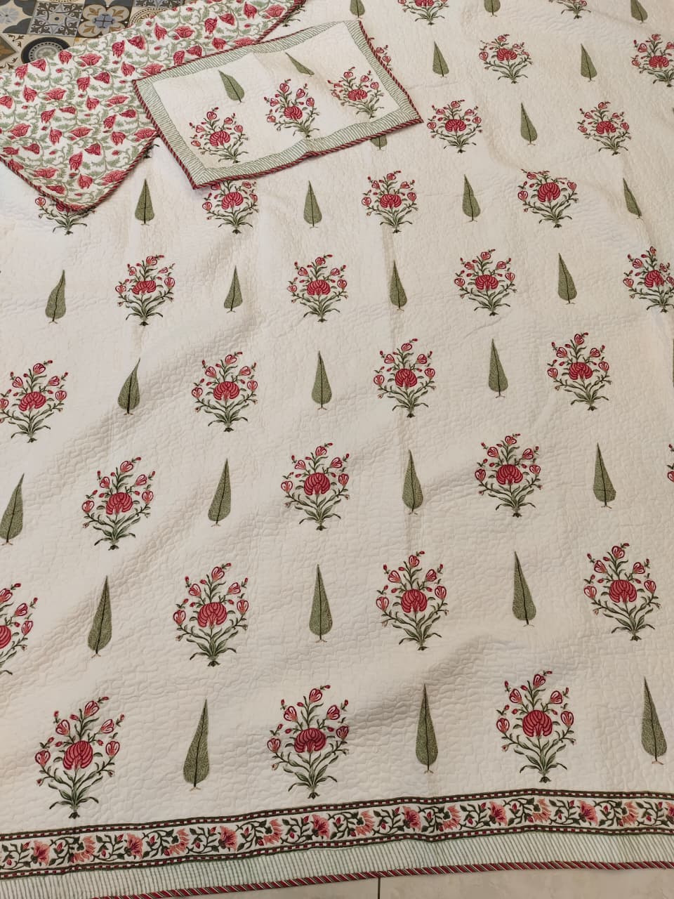 The Classic Cypress Handblock Printed Reversible Quilted Cotton Bedcover Set- 105x108