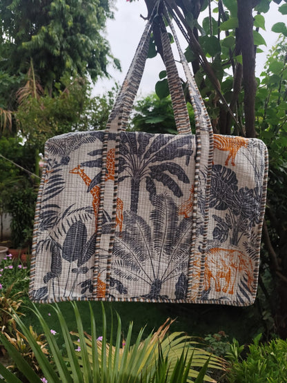 Grey Animal Quilted Cotton Zipper Travel Bag