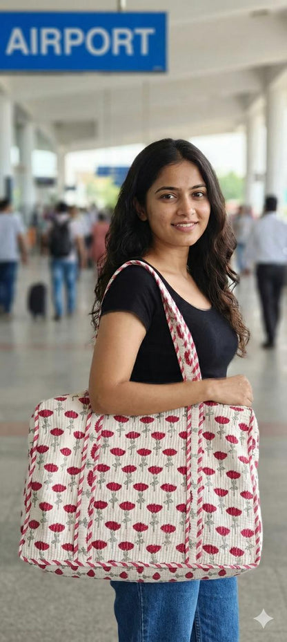 Red Phool Quilted Cotton Zipper Travel Bag