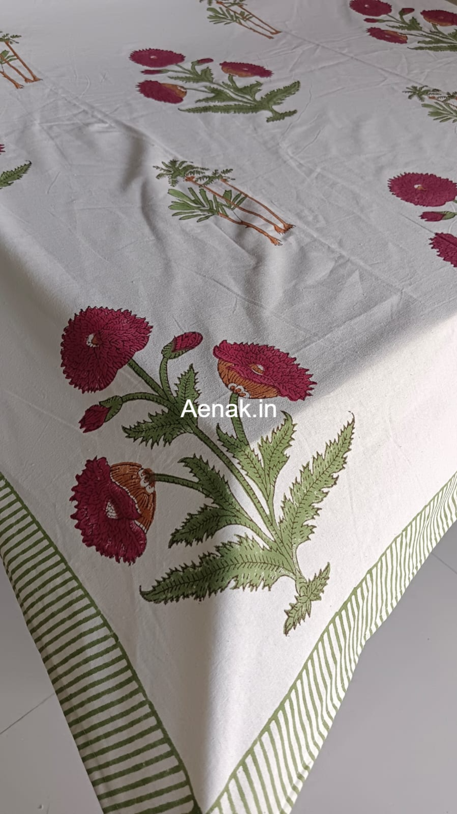 Red Dahlia Handblock Table Cover