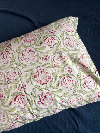 Pink Anaar Baag Handblock Premium Cotton Bedsheet Set