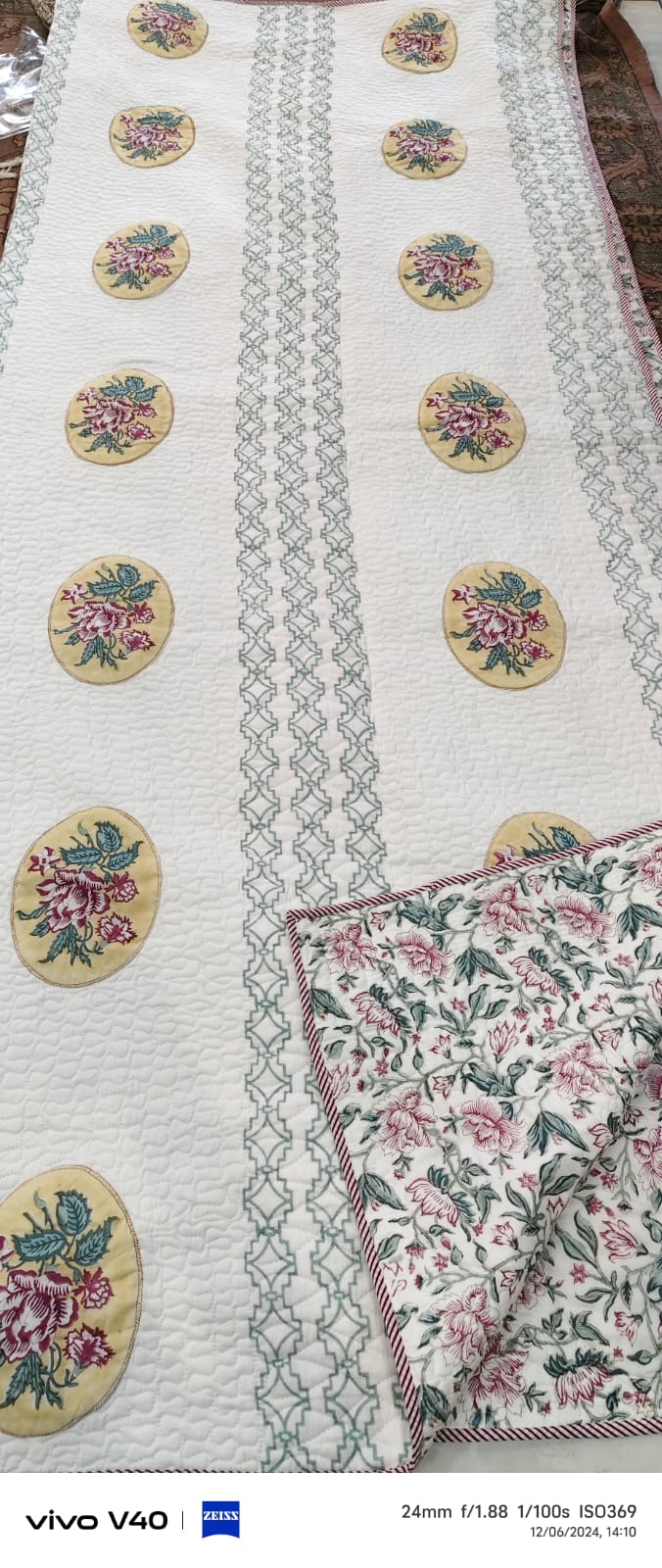 Red Rose Boota Handblock Reversible Quilted Bedcover Set
