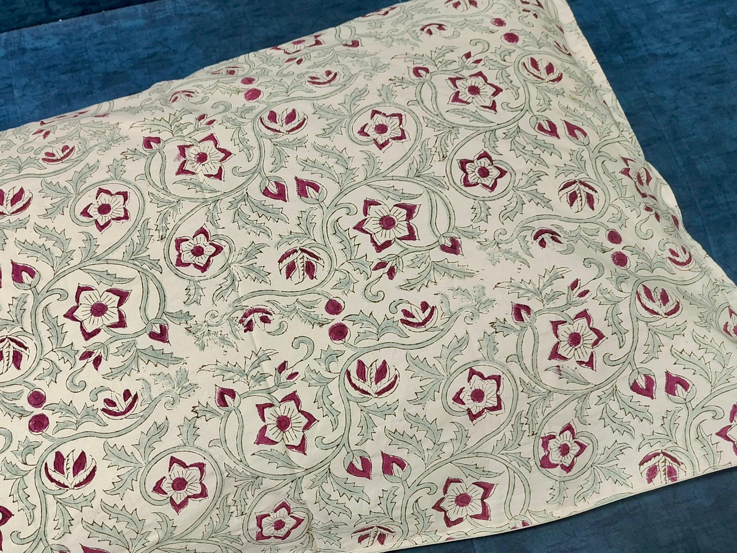 Burgundy Anaar Handblock Premium Cotton Bedsheet Set (Beige Base)