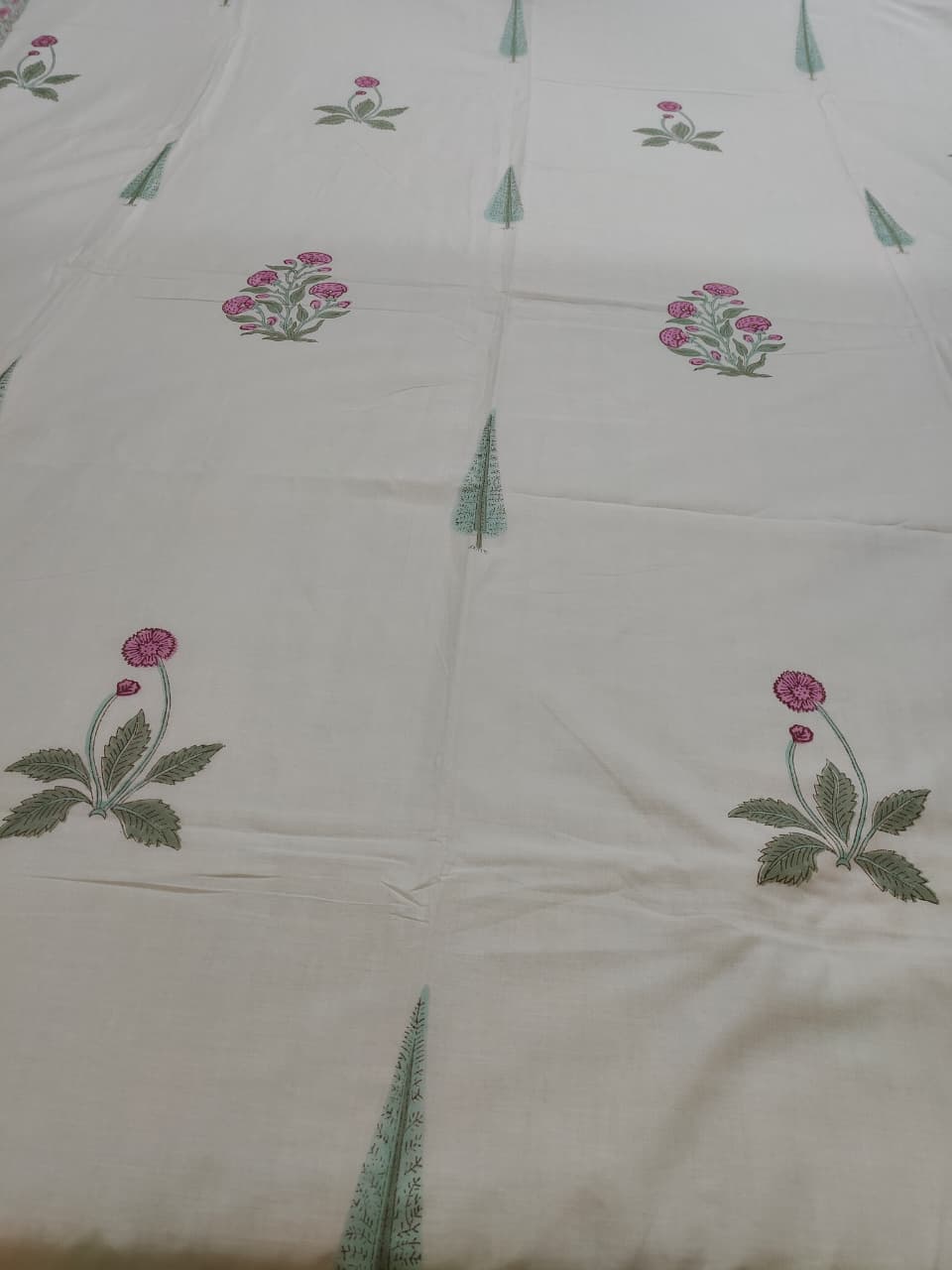 Light Magenta Floral Handblock Mulmul Cotton Reversible Dohar
