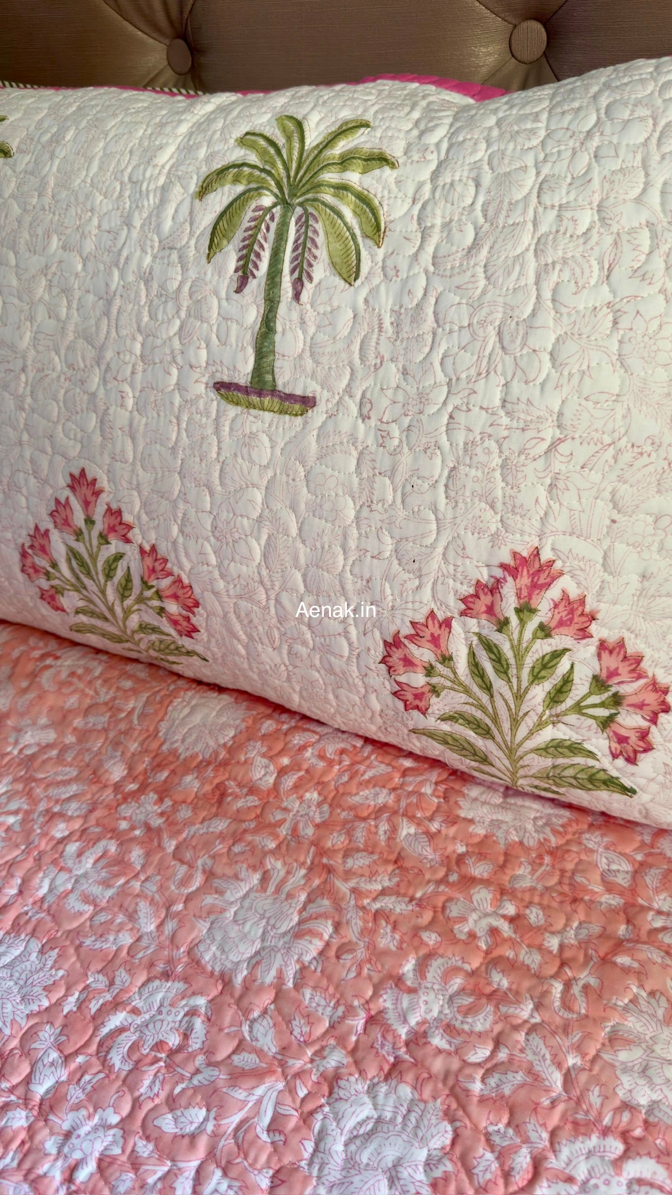 Pink Royal Pani Jaal Handblock Reversible Quilted Cotton Bedcover Set