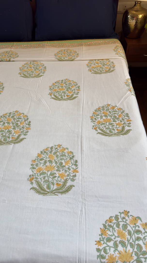 Yellow Phool Guldasta Handblock Mulmul Cotton Reversible Dohar